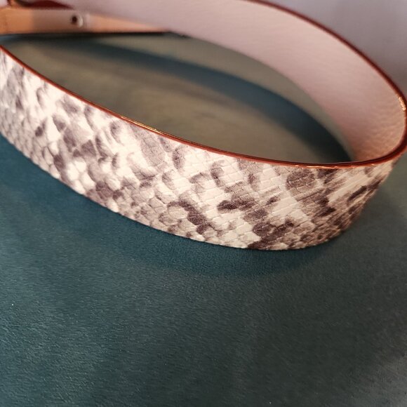 MICHAEL KORS ~ Guitar Strap for Purse and Bags ~ Leather Snakeskin Print ~ NWOT - Picture 3 of 3